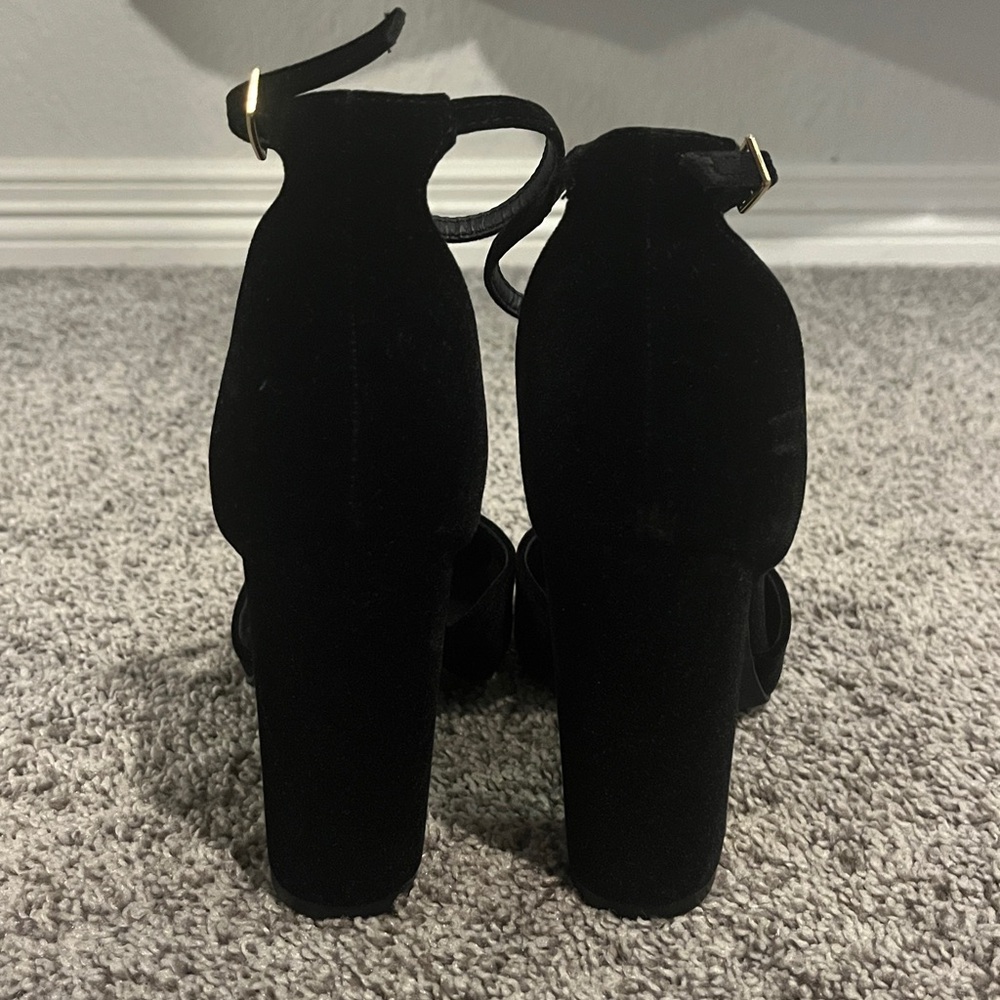 Lulus Heels - Picture 3 of 8